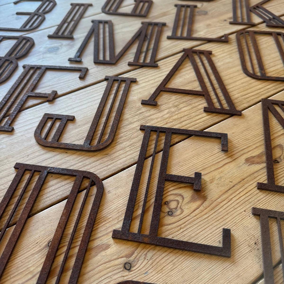 Rustic Art Deco Signs Rusty Metal Alphabet Letters – Home & Garden A-Z 0-9