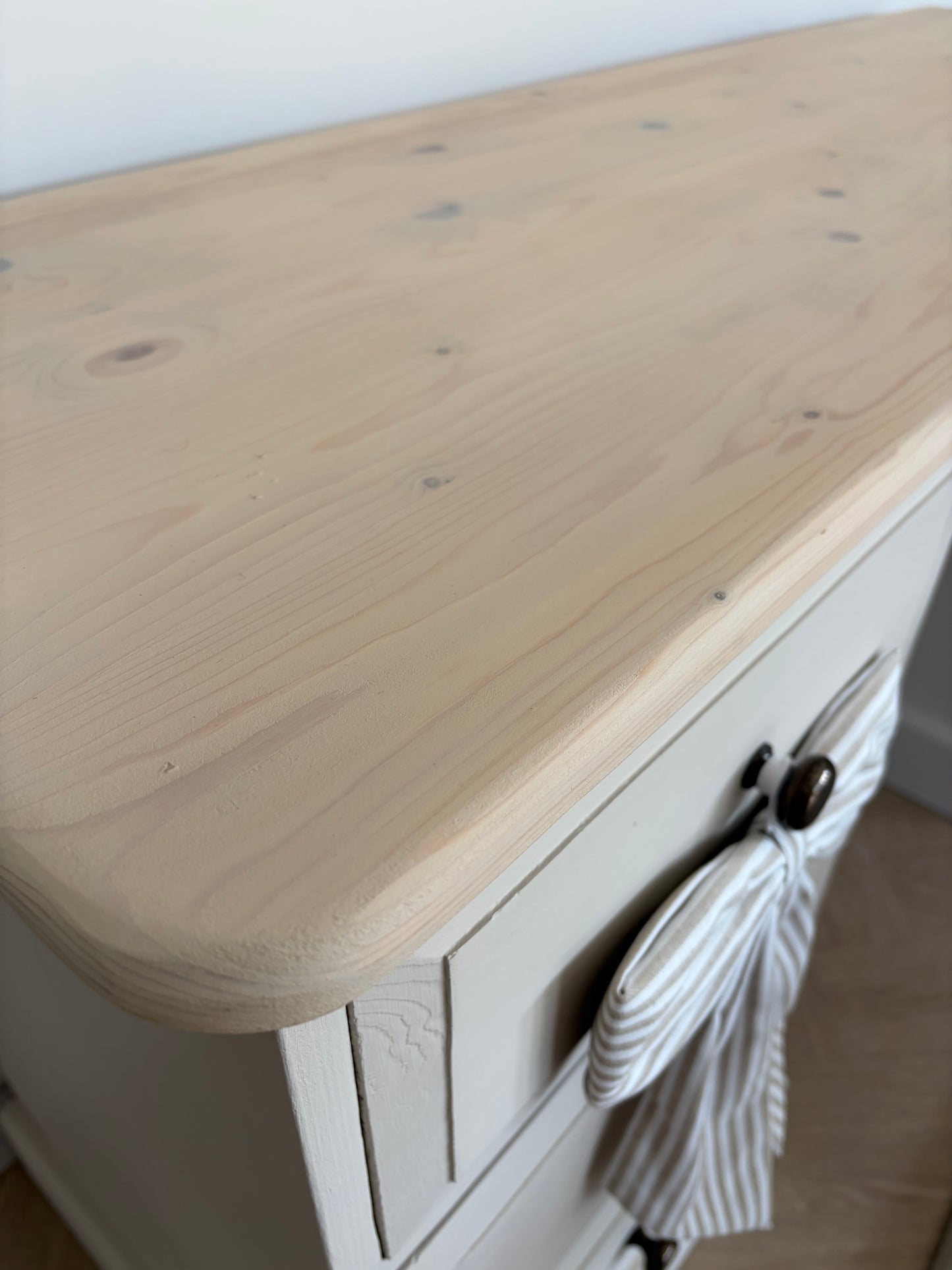 Pine Dressing Table | Desk