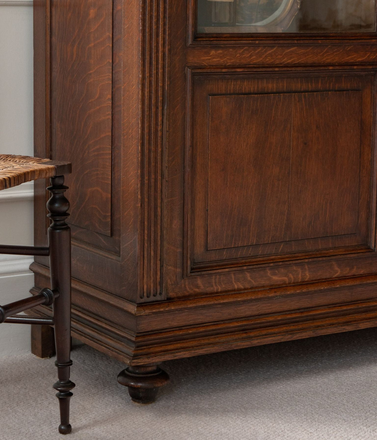 Late-19th Century Oak Glazed Armoire with Reeded Pilasters