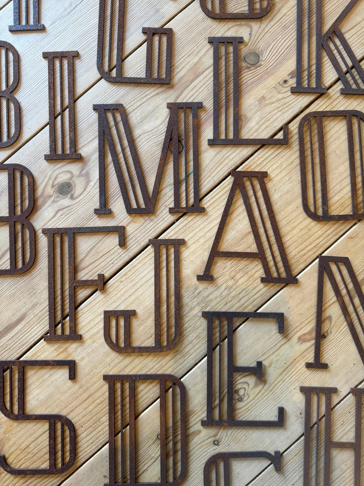 Rustic Art Deco Signs Rusty Metal Alphabet Letters – Home & Garden A-Z 0-9