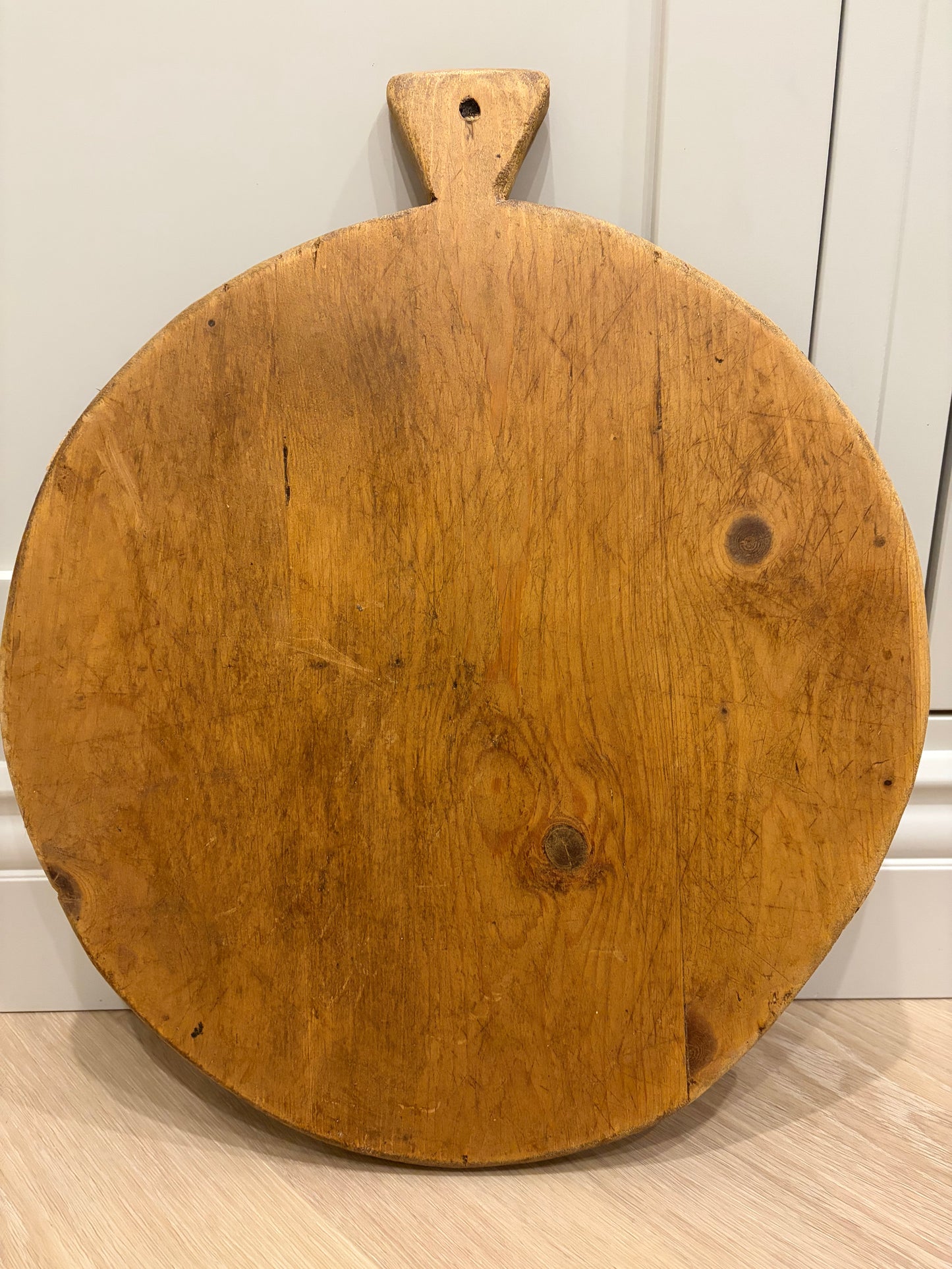 Medium Antique Pine Chopping Board