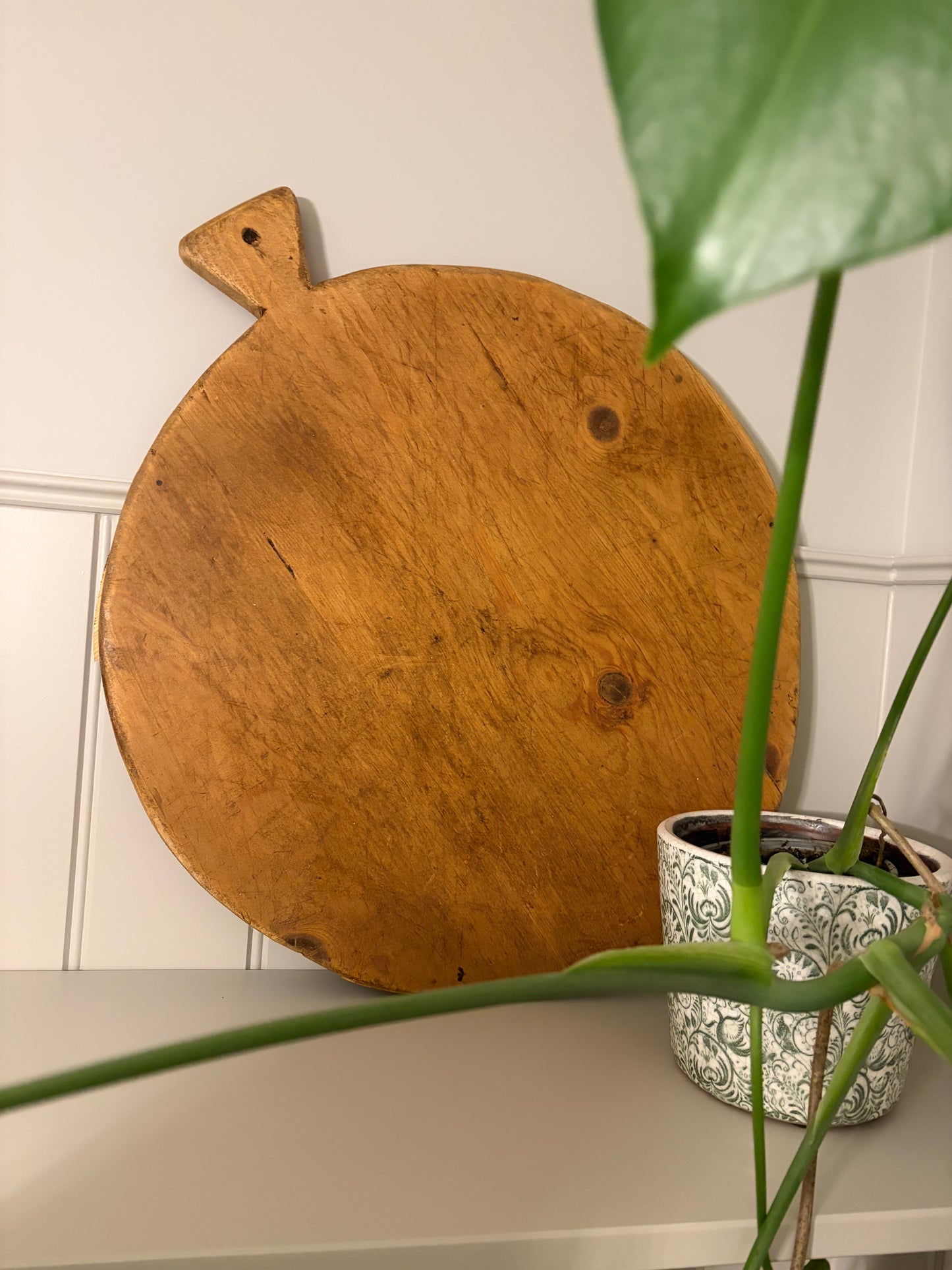 Medium Antique Pine Chopping Board