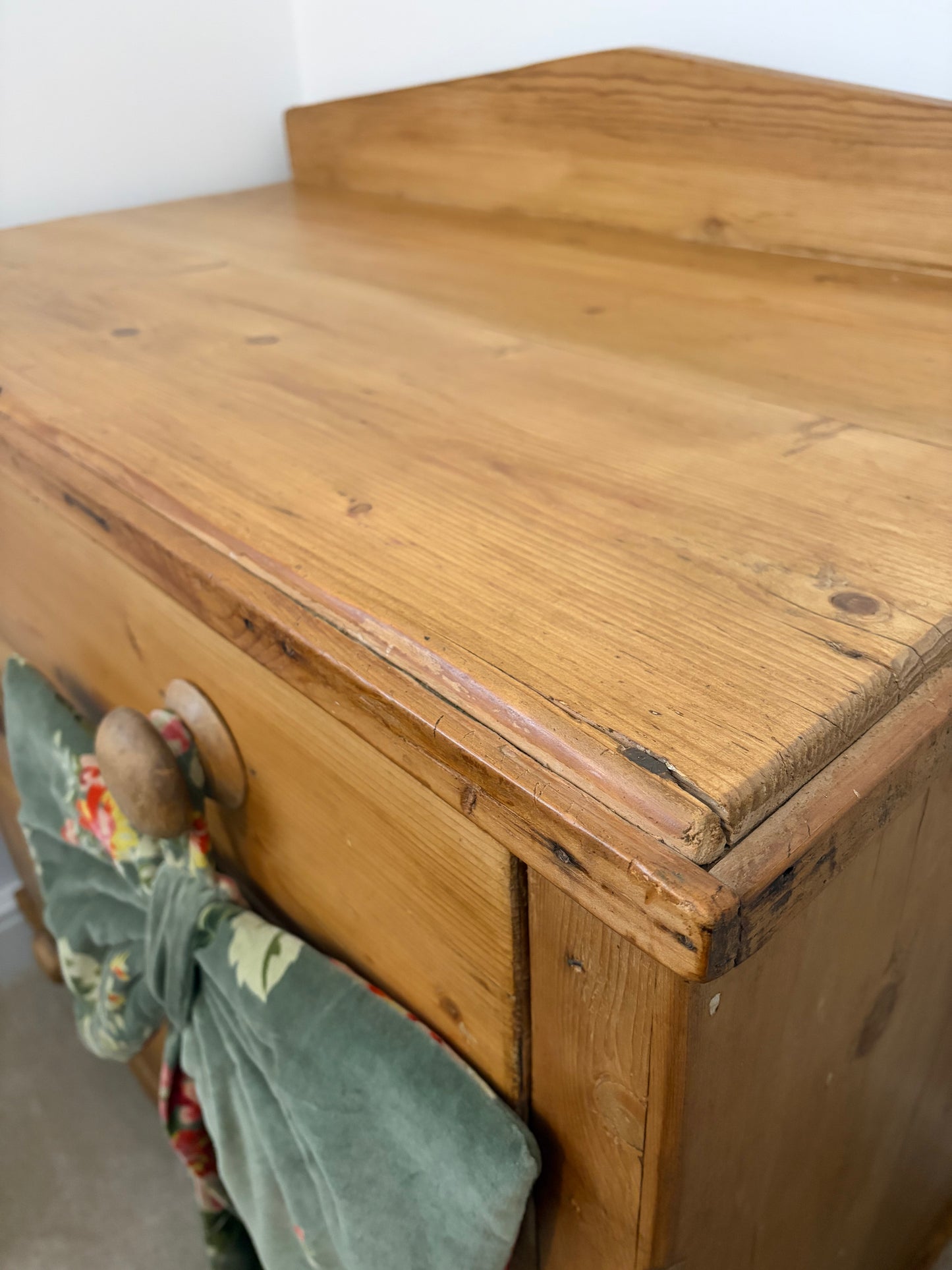 Antique Pine Chest of Drawers