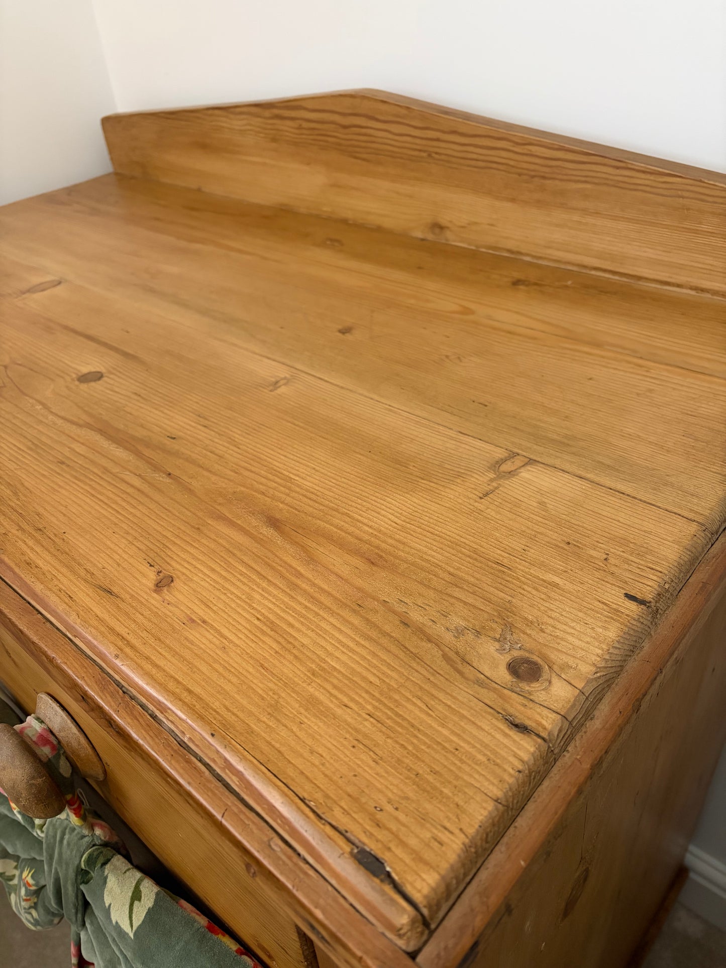 Antique Pine Chest of Drawers