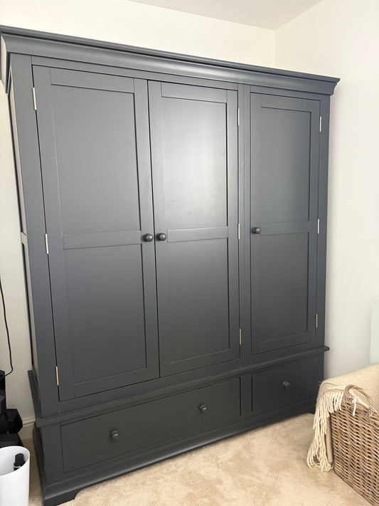 The Cotswold Company Chantilly Triple Wardrobe