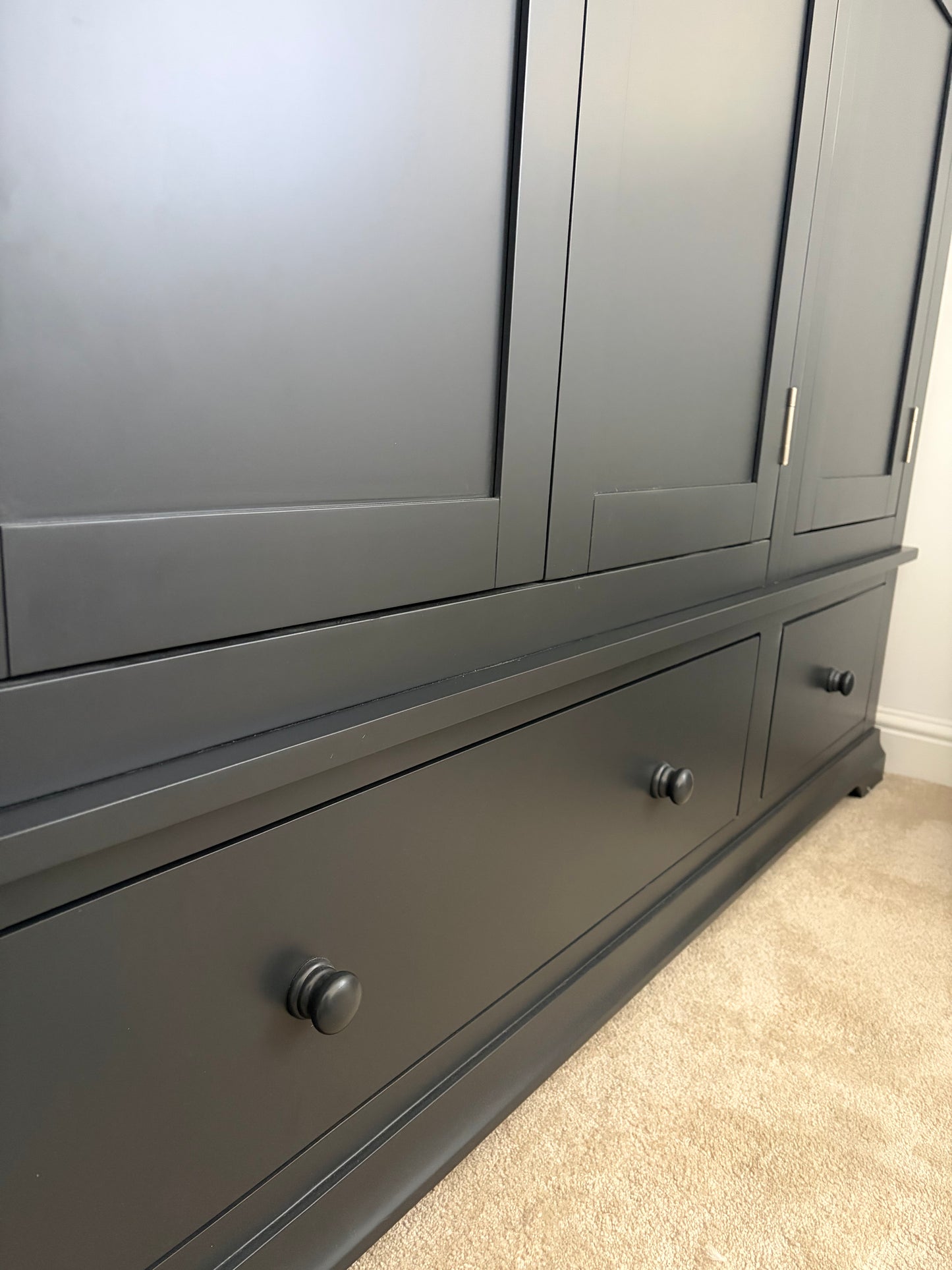The Cotswold Company Chantilly Triple Wardrobe