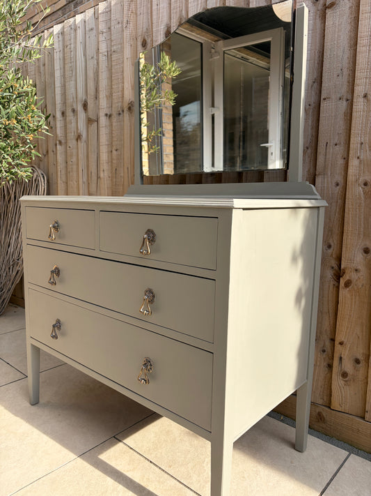 Vintage Chest of Drawers with Mirror